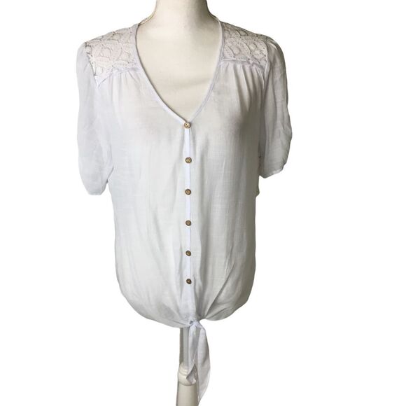 NWT Ivy Ridge, Button Front Blouse Lace Tie Front Size Medium - Picture 1 of 10